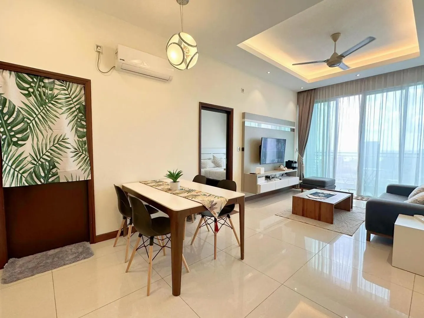 Paragon Suites Jacuzzi Suites Jchome By Mwm Johor Bahru